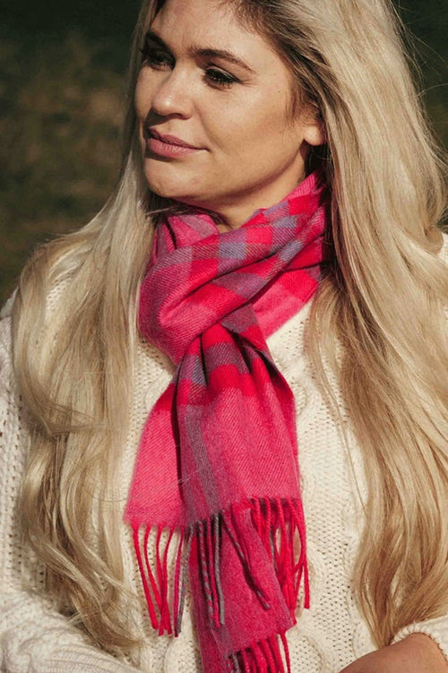 hanly_merino_ladies_e81f3e48-ca2c-40a2-bc01-fc4bab6ba4d3.jpg