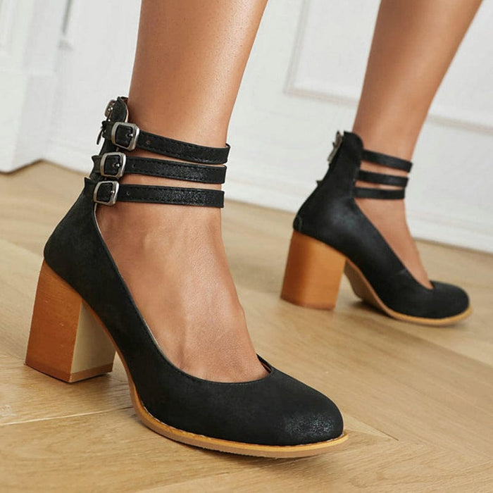 Black / 4