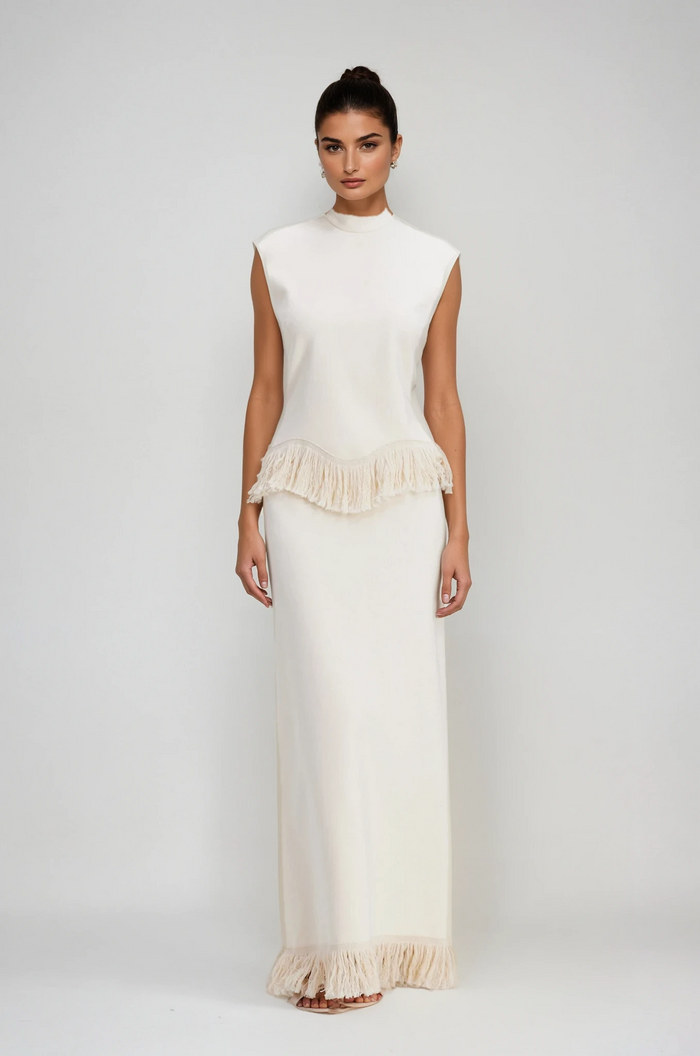 Carminho Fringe Knit Skirt Set