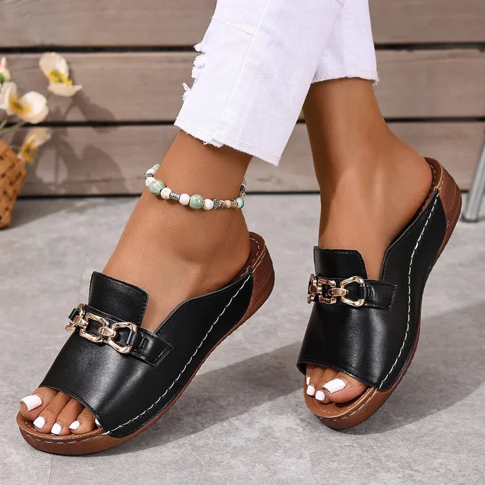 Cervina Chain Slides