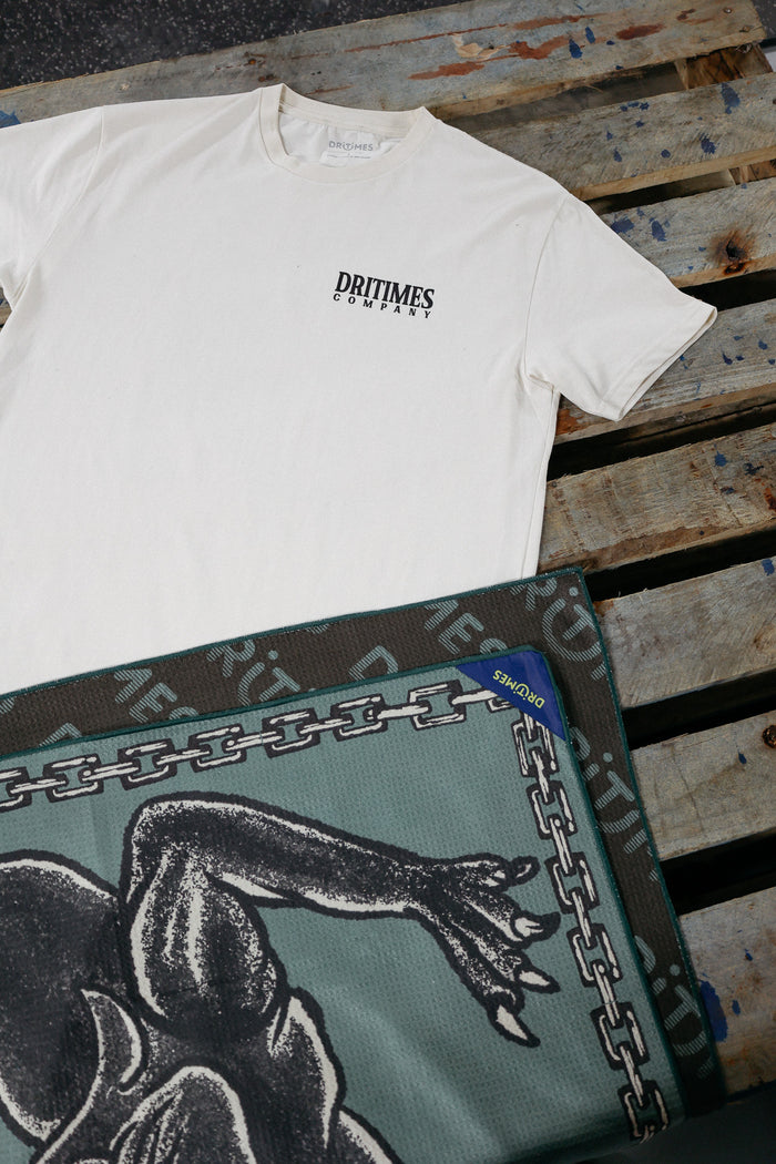 DRITIMES CHASING TAIL TEE