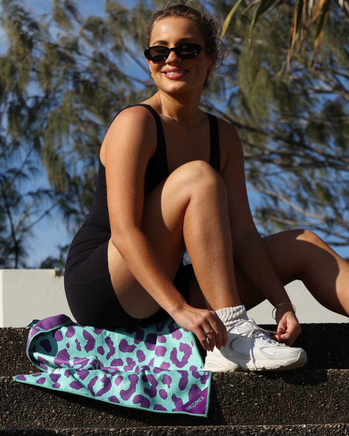 DT25 | Neon Leopard Sport Towel