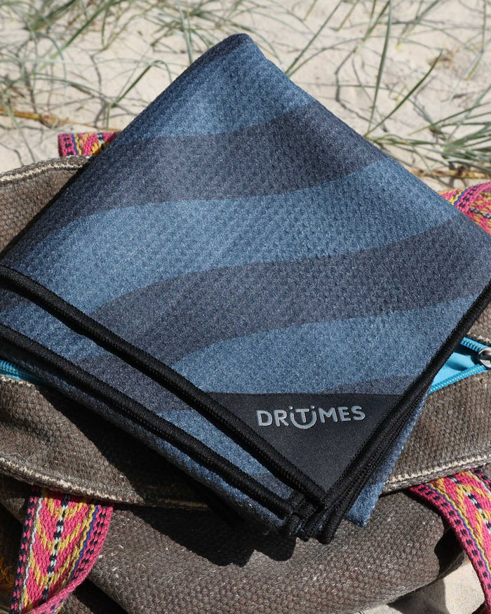 DT25 | Rapid Beach Towel