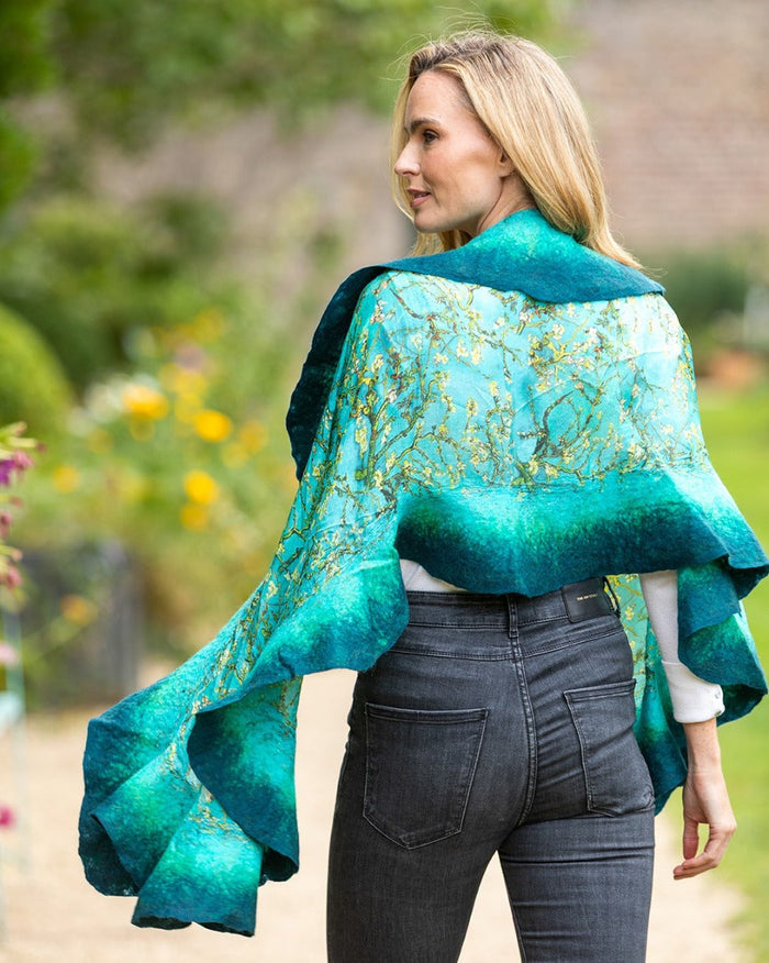 teal_shawl_march.jpg