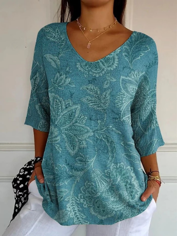 Isla – Refined Comfort Blouse