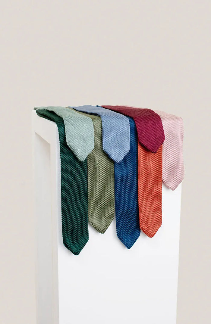 Knitted Tie Rewritten