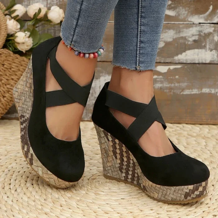 Serova Cross Wedges