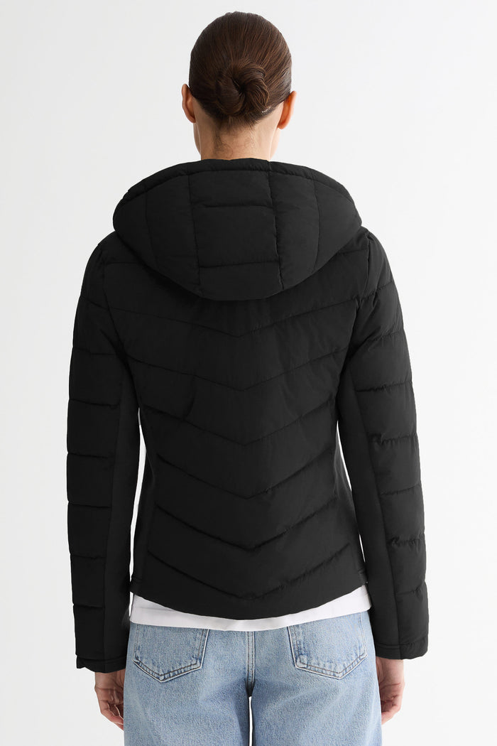 OROLAY Slim-Fit Quilted Hybrid Jacket #color_black