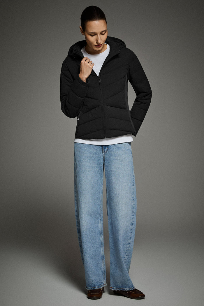 OROLAY Slim-Fit Quilted Hybrid Jacket #color_black