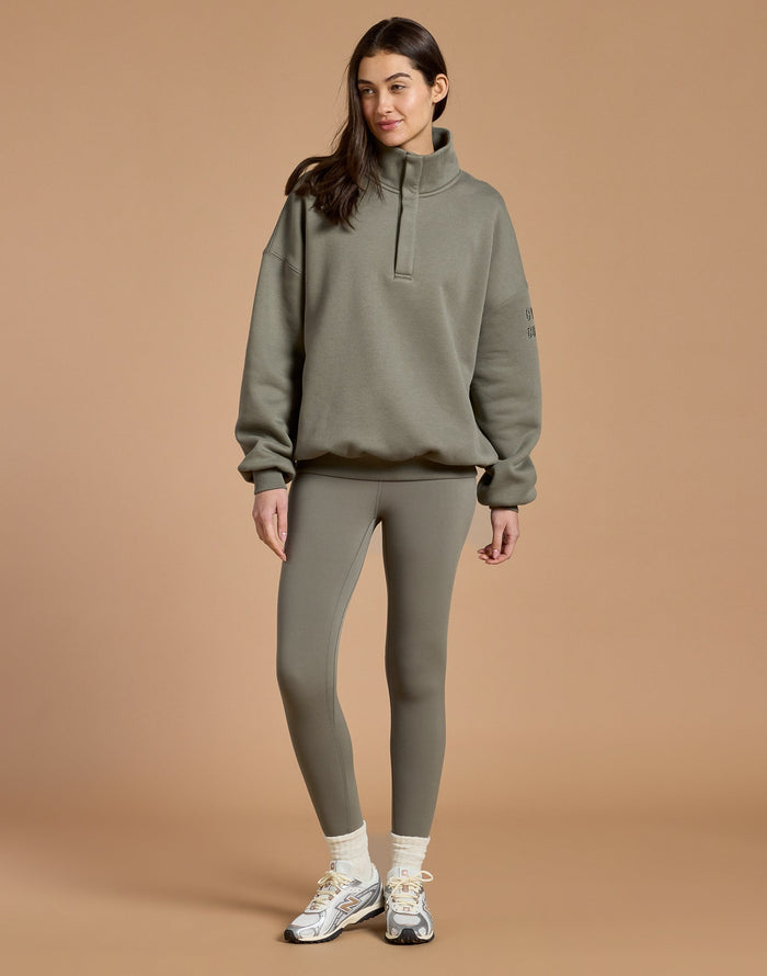 Snap Collar Sierra Sweatshirt in Olive