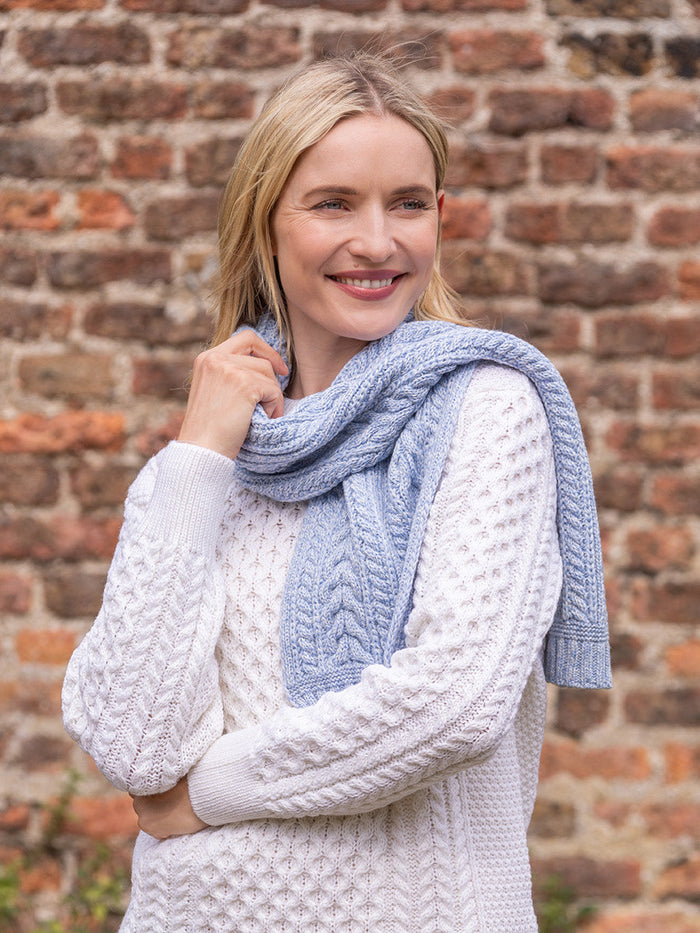 sky_blue_wool_cashmere_large_scarf_34892fc3-f193-40ef-b35d-513b0167cab4.jpg